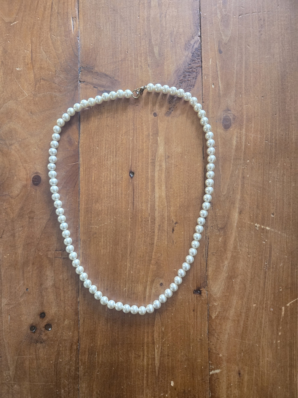 Classic White Pearl Necklace - Unbranded
